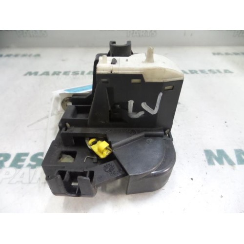 Renault - Clio - Door lock mechanism 2-door, left