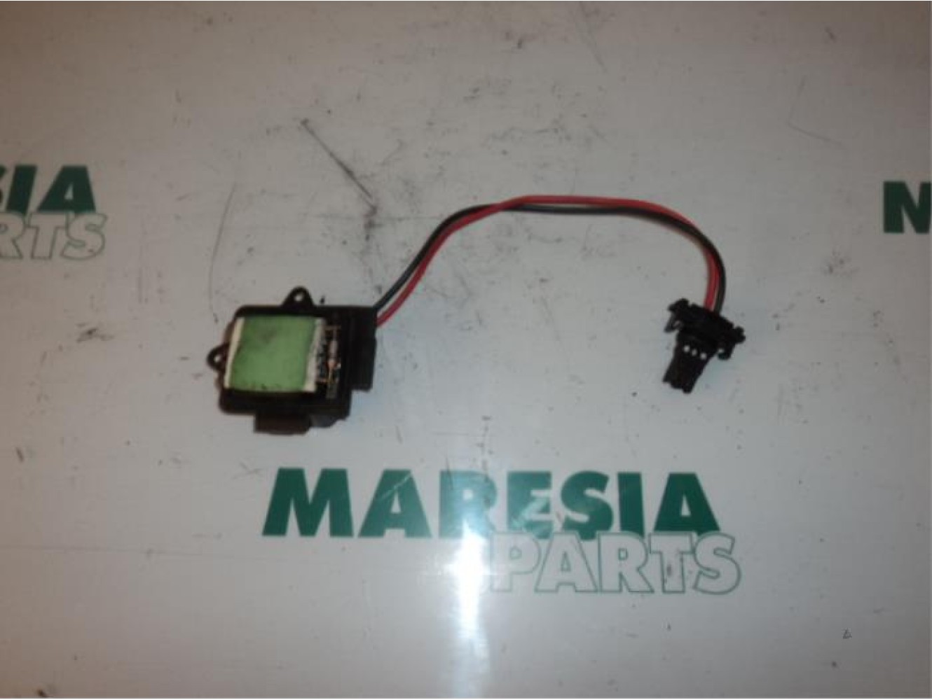 Renault - Clio - Heater resistor