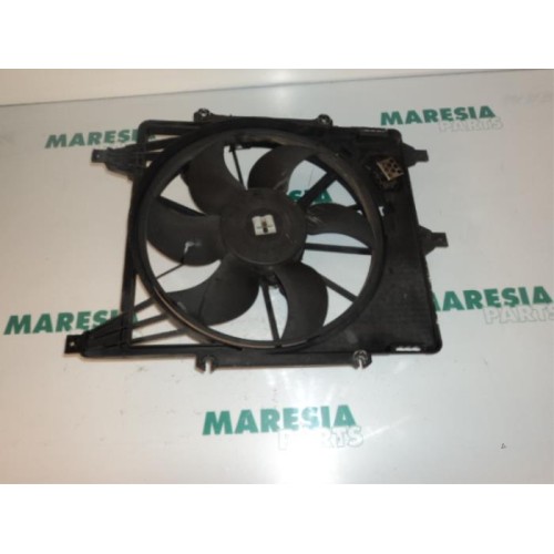 Renault - Clio - Fan motor