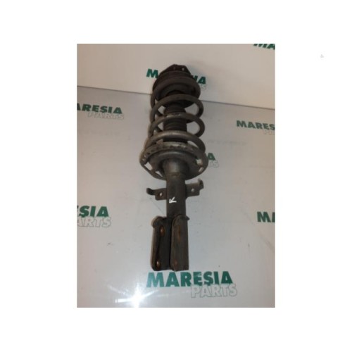 Renault - Vel Satis - Front shock absorber rod, right