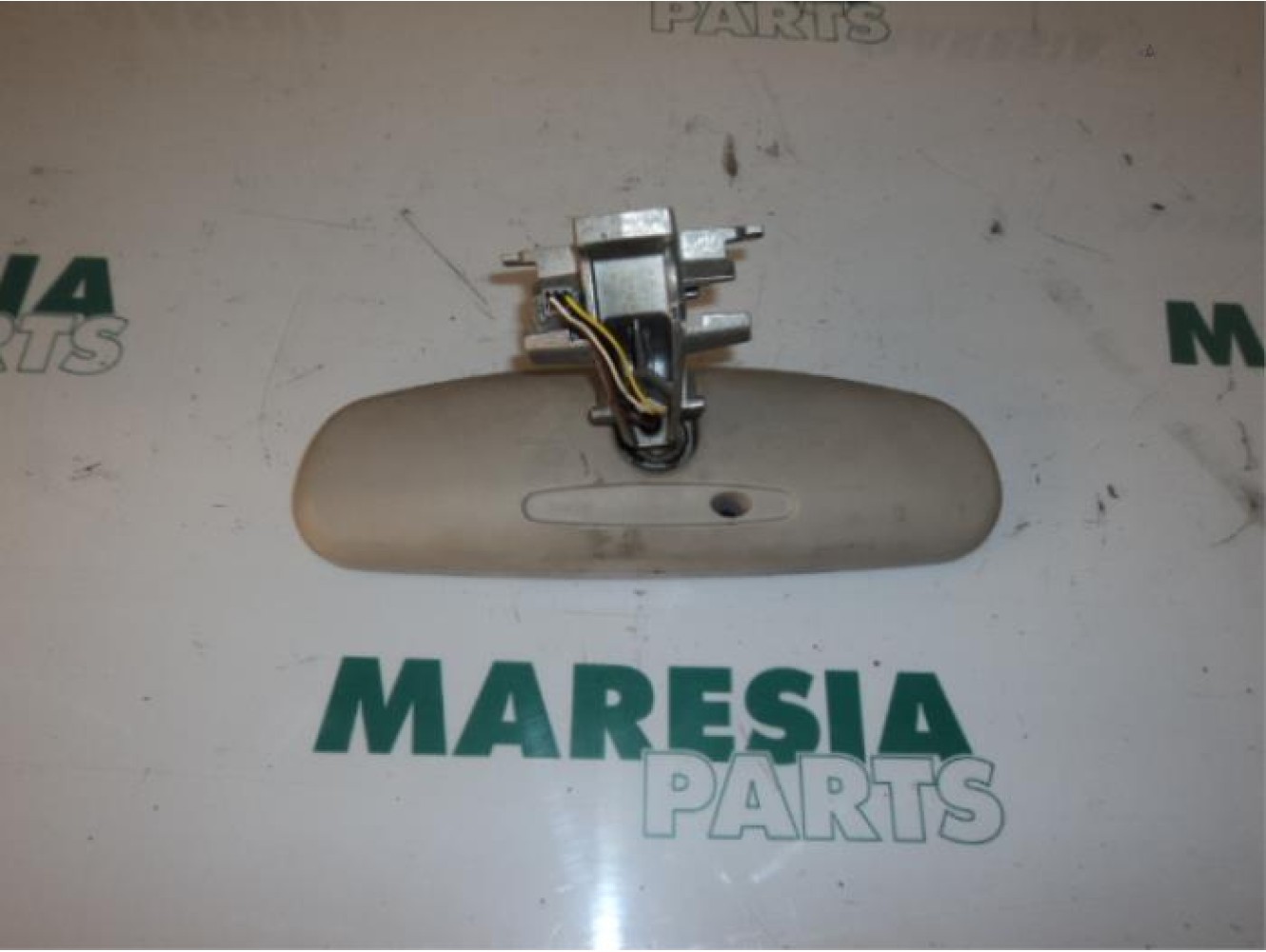 Renault - Vel Satis - Rear view mirror