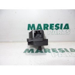 Citroen - DS3 - Heater valve motor
