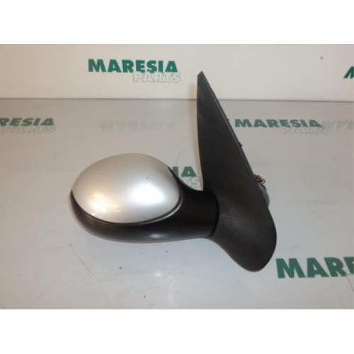 Peugeot - 206 - Wing mirror, right