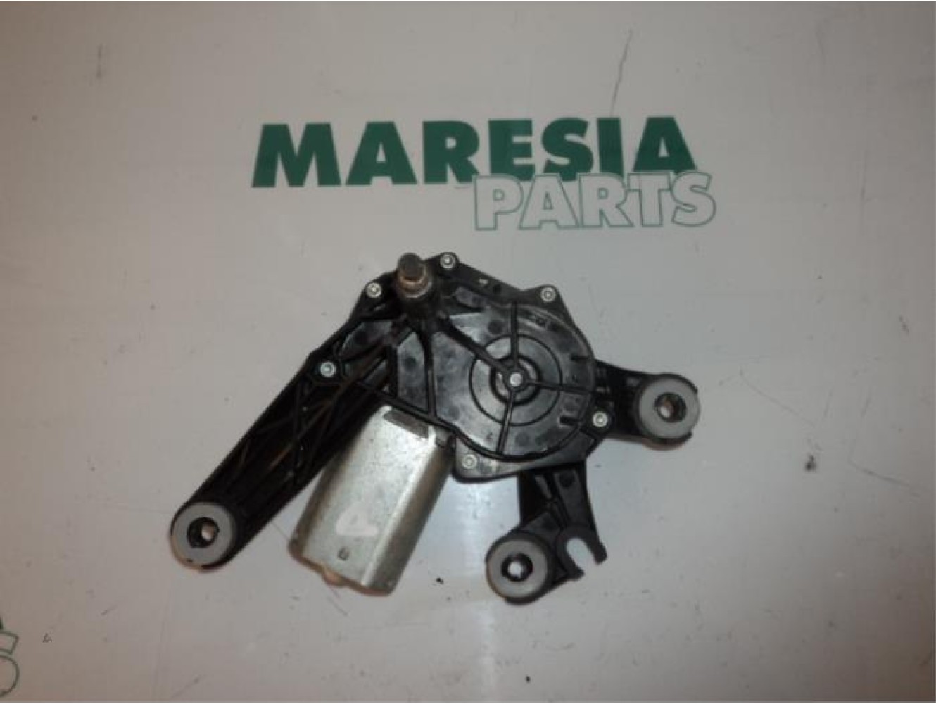 Peugeot - 206 - Scheibenwischermotor hinten