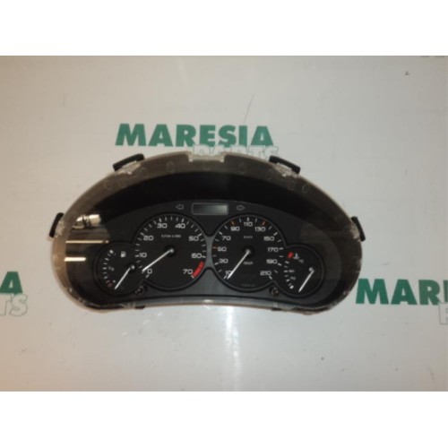 Peugeot - 206 - Instrument panel