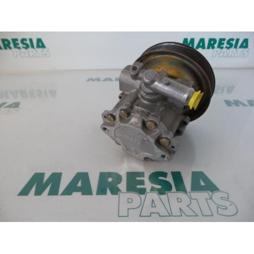 Alfa Romeo - 145/146 - Pompe direction assistée