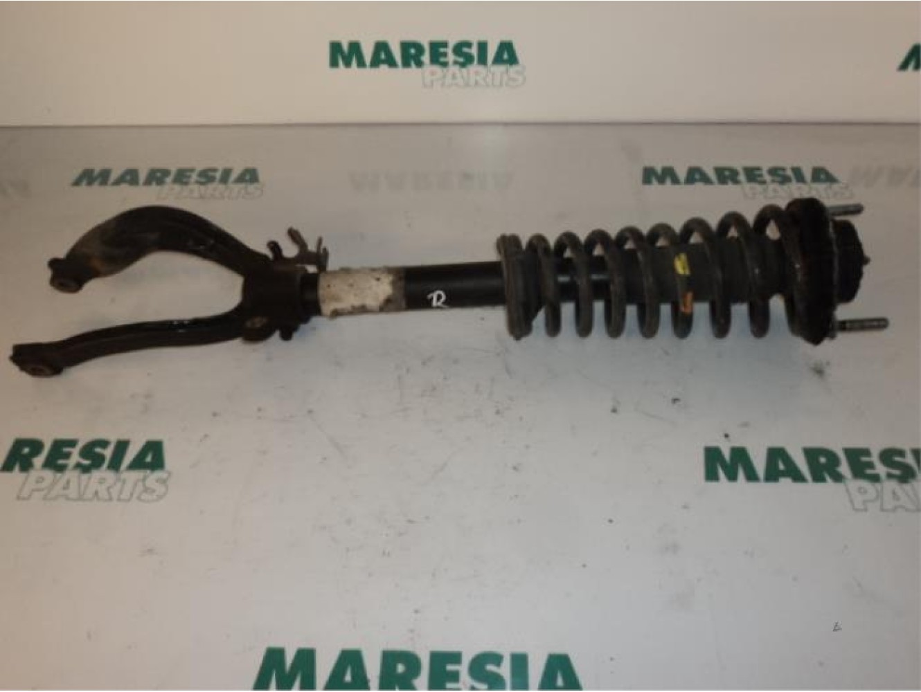Alfa Romeo - GT - Front shock absorber rod, right