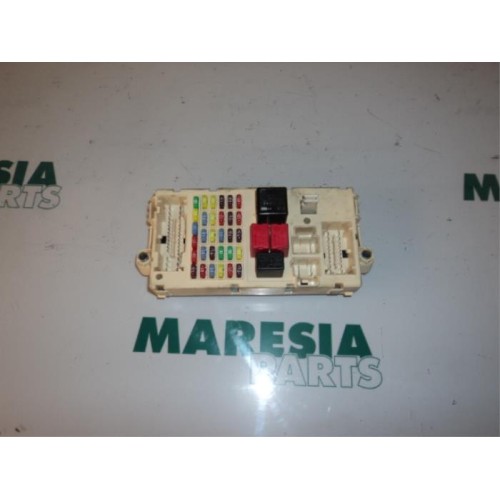Alfa Romeo - GT - Fuse box