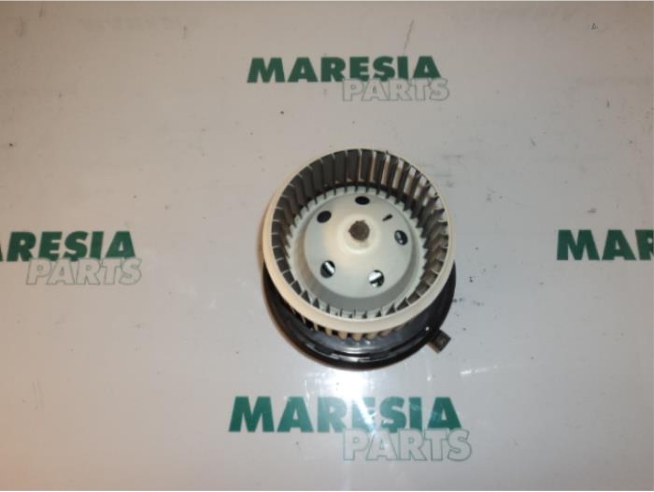 Alfa Romeo - GT - Heating and ventilation fan motor