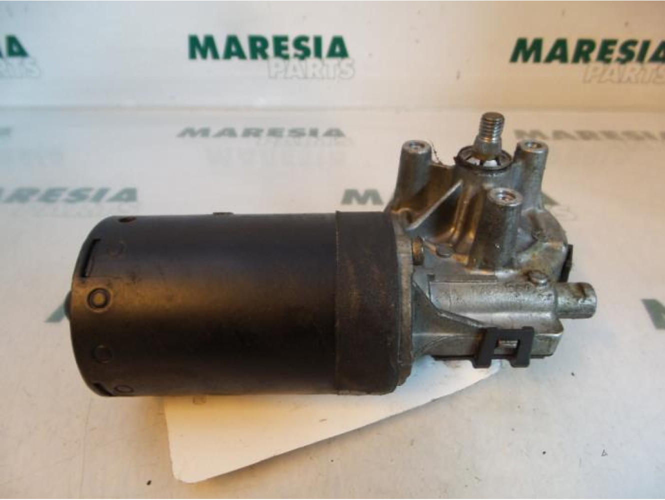 Peugeot - 206 - Front wiper motor