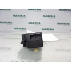 Peugeot - 206 - Heater valve motor
