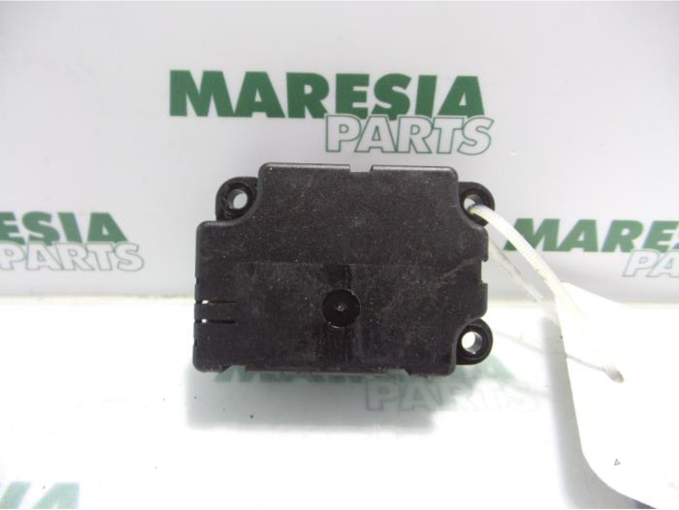Peugeot - 206 - Heater valve motor