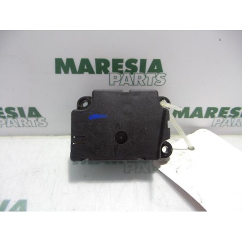 Peugeot - 206 - Heater valve motor
