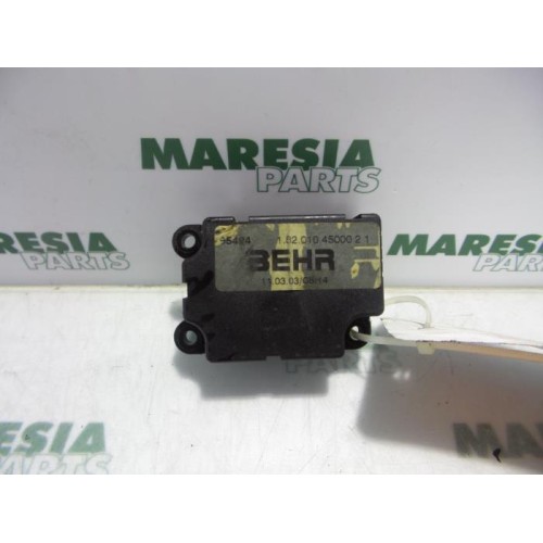 Peugeot - 206 - Heater valve motor