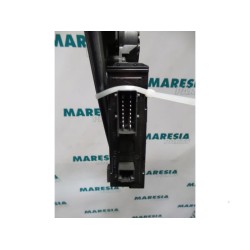 Peugeot - 307 - Window mechanism 4-door, front right