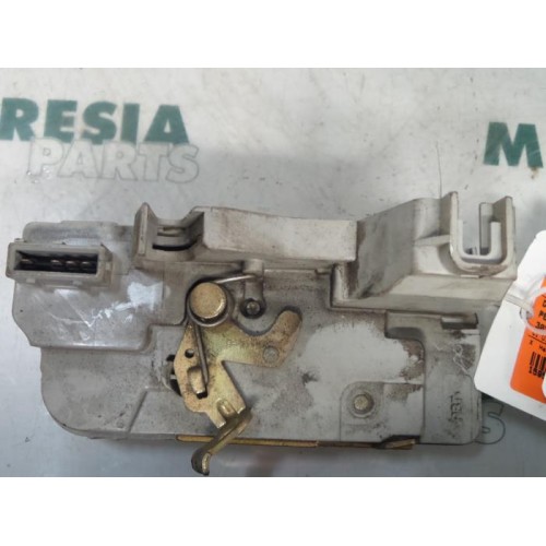 Peugeot - 307 - Rear door mechanism 4-door, right
