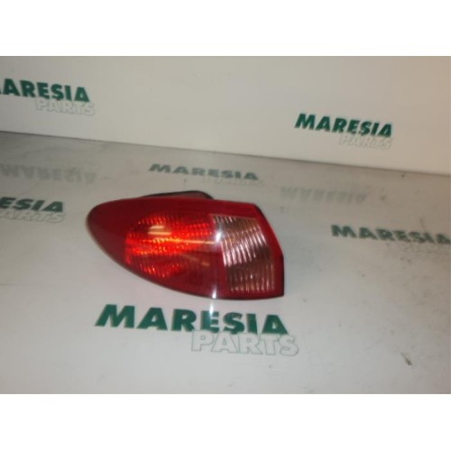 Alfa Romeo - 147 - Achterlicht links