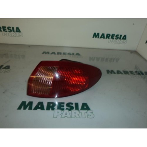 Alfa Romeo - 147 - Taillight, right