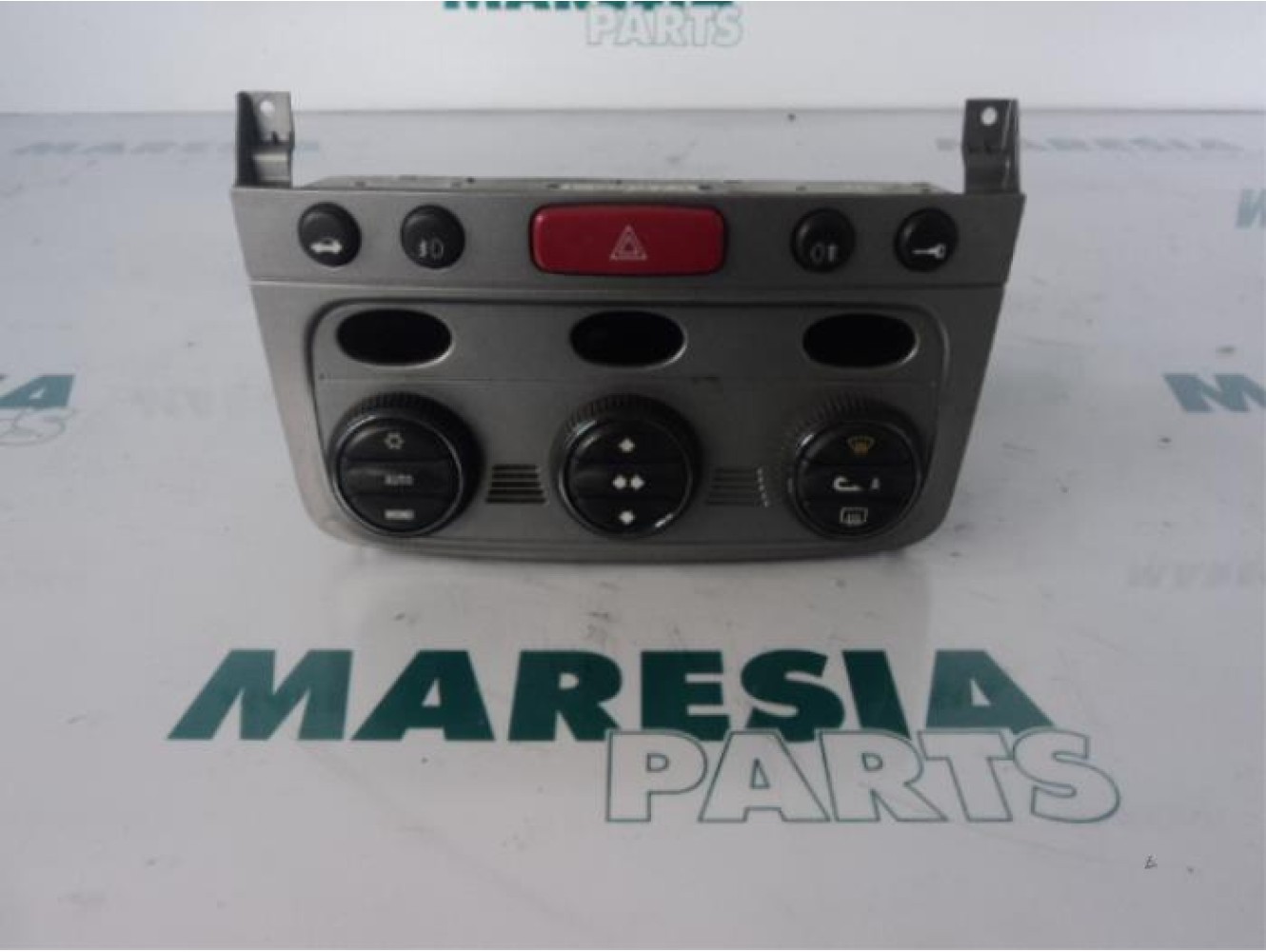 Alfa Romeo - 147 - Heater control panel