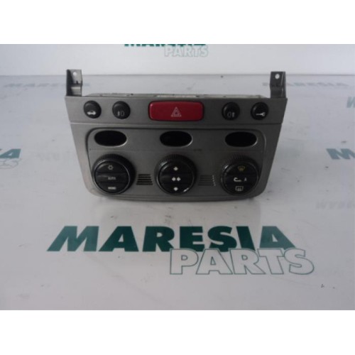 Alfa Romeo - 147 - Heater control panel
