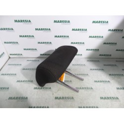 Peugeot - 307 - Headrest