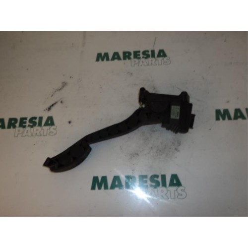 Alfa Romeo - 147 - Gaspedaalpositie Sensor