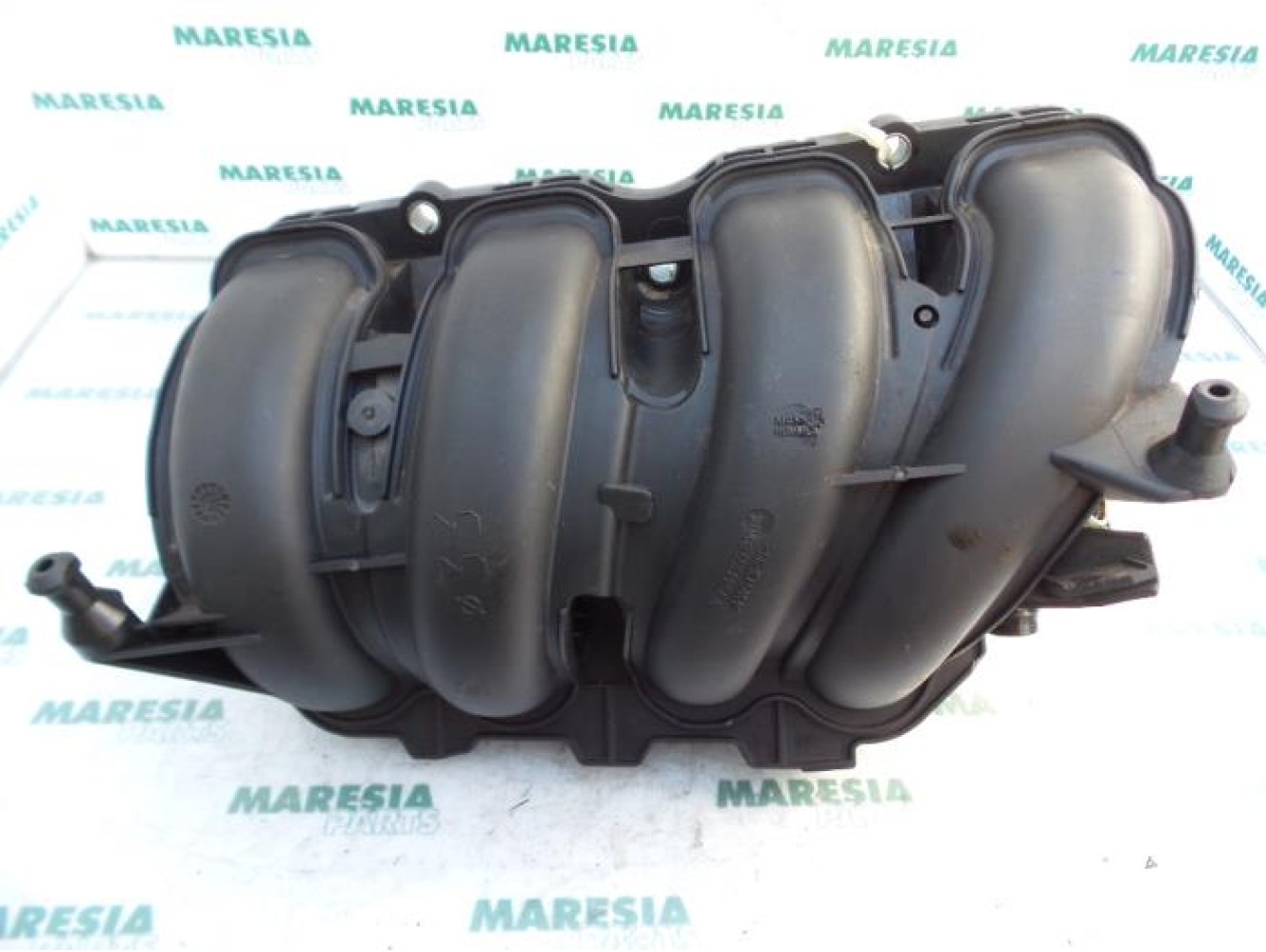 Peugeot - 207 - Intake manifold