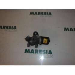 Peugeot - 1007 - Front wiper motor