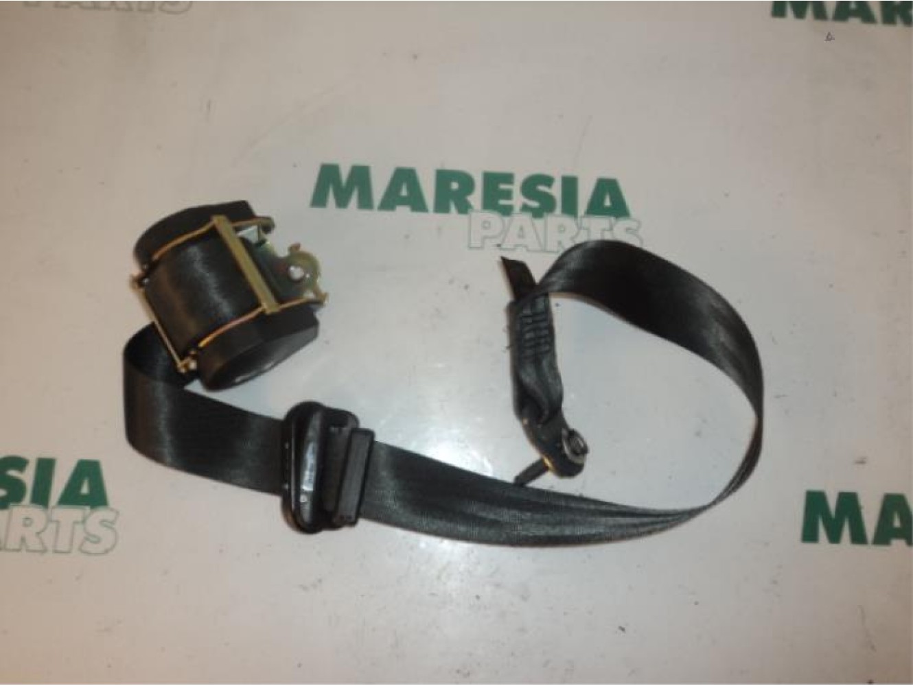 Peugeot - 1007 - Sicherheitsgurt links hinten
