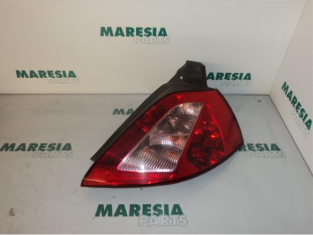 Renault - Megane - Taillight, right
