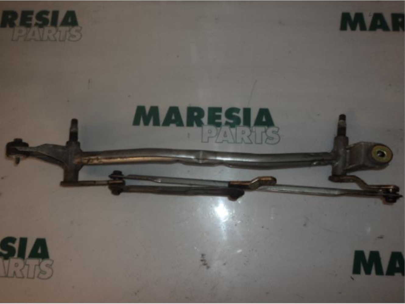 Renault - Megane - Wiper mechanism