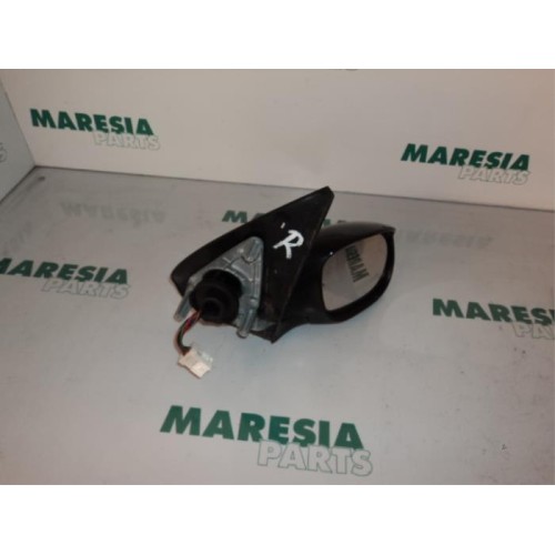 Peugeot - 206 - Wing mirror, right