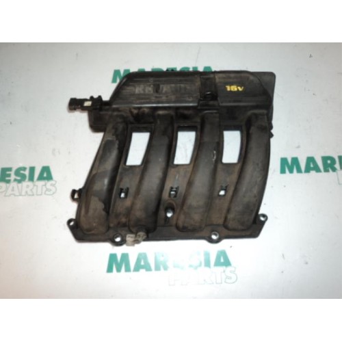 Renault - Megane Scenic - Intake manifold