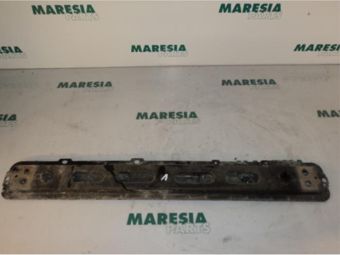 Fiat - Bravo - Radiator bar