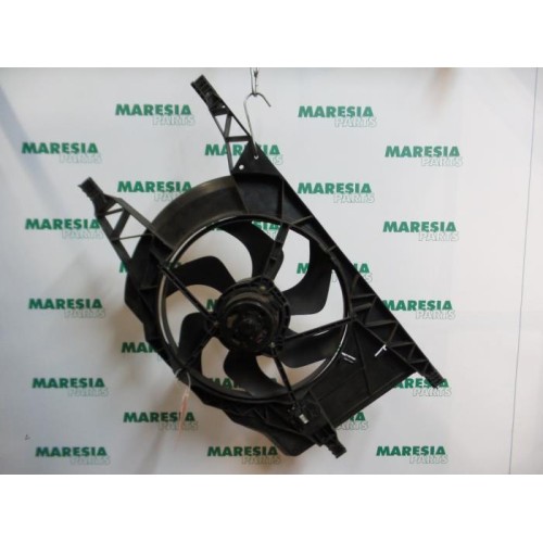 Renault - Laguna - Fan motor