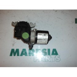Fiat - Bravo - Front wiper motor