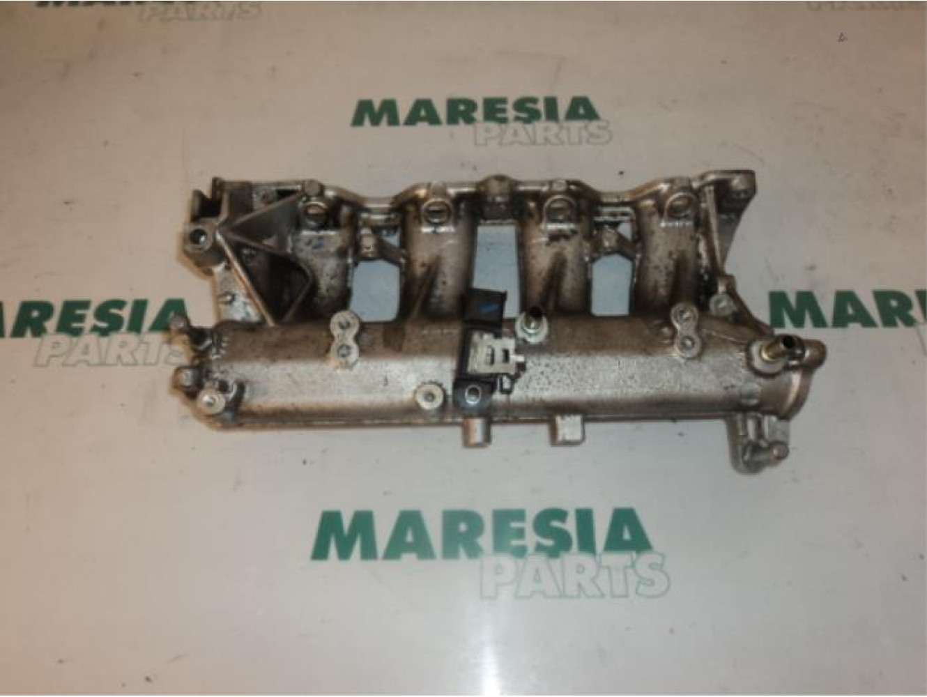 Renault - Vel Satis - Intake manifold