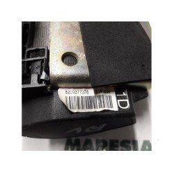 Renault - Megane - Front seatbelt, right