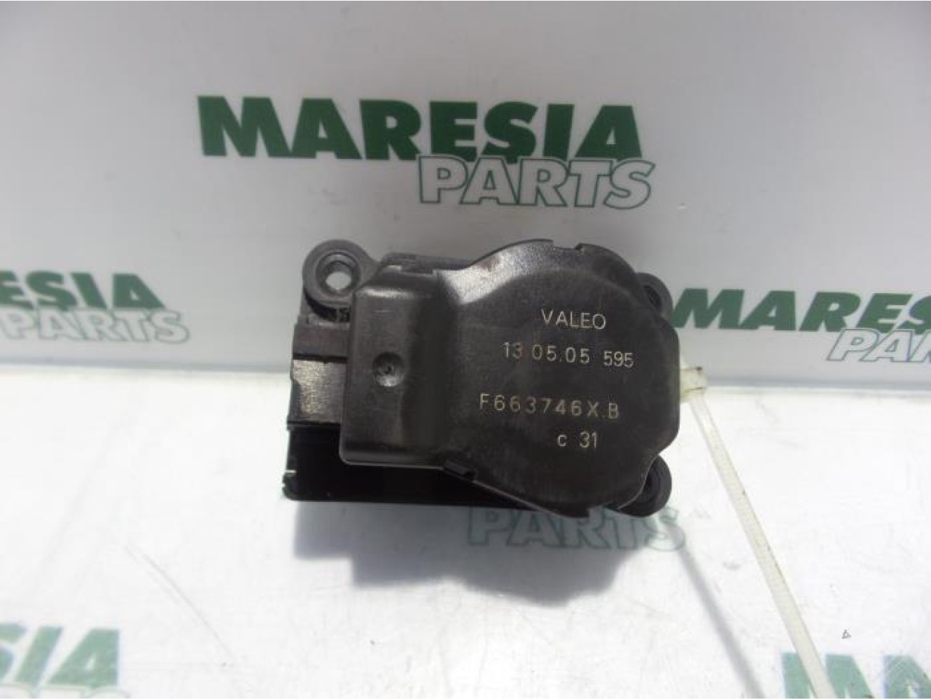Renault - Megane - Heater valve motor