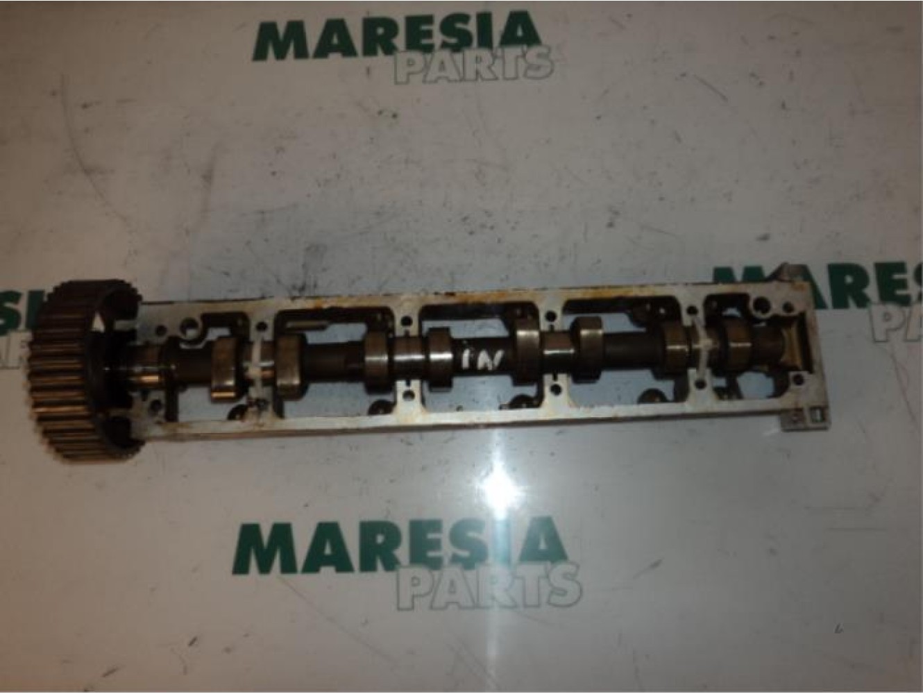 Peugeot - 407 - Camshaft