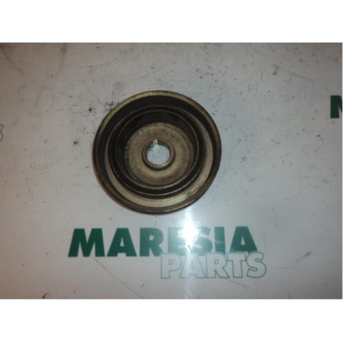 Peugeot - 407 - Crankshaft pulley