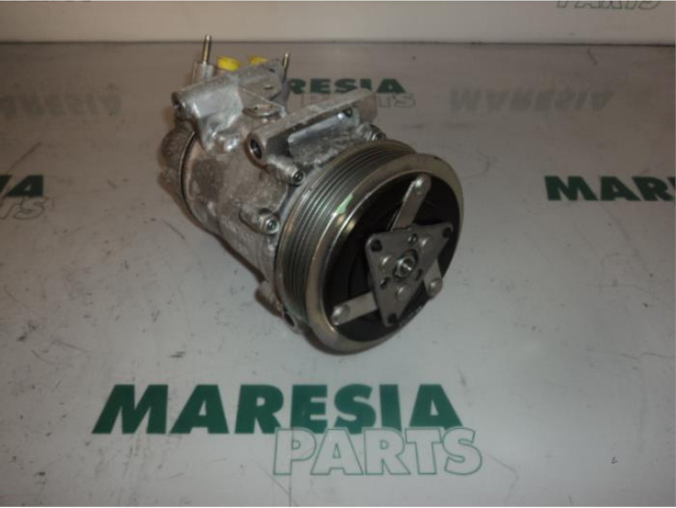 Peugeot - 208 - Air conditioning pump