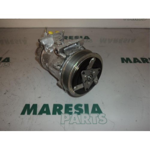 Peugeot - 208 - Air conditioning pump