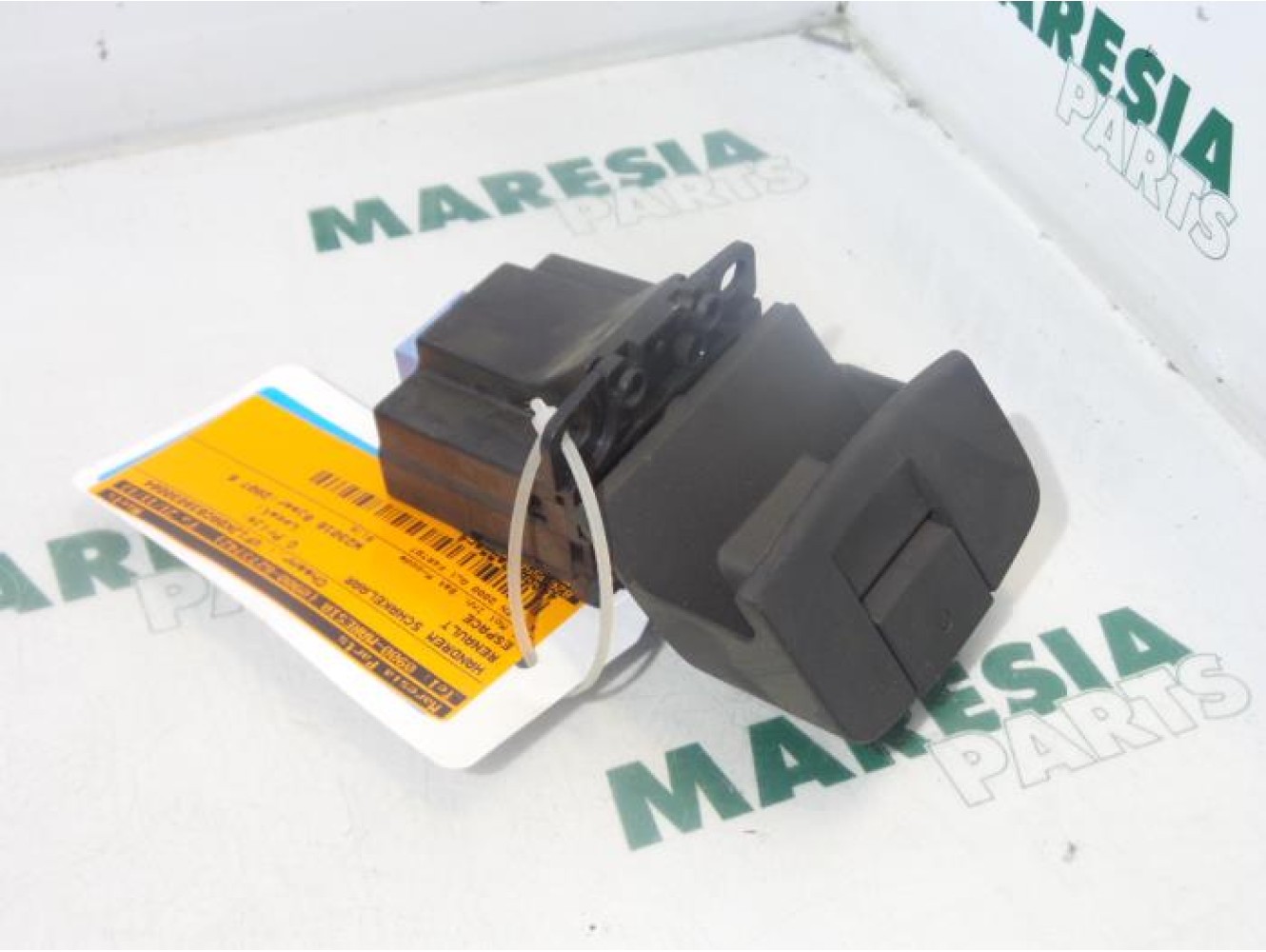 Renault - Espace - Parking brake switch