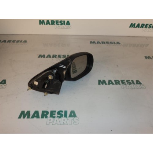 Renault - Megane - Wing mirror, right
