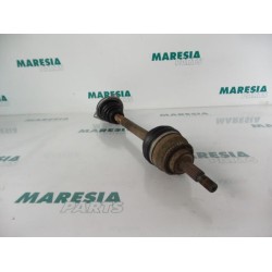 Renault - Megane - Aandrijfas links-voor
