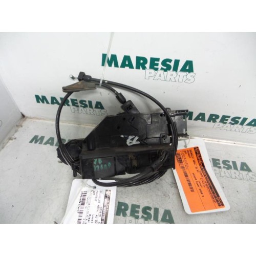 Peugeot - 207 - Front door lock mechanism 4-door, right