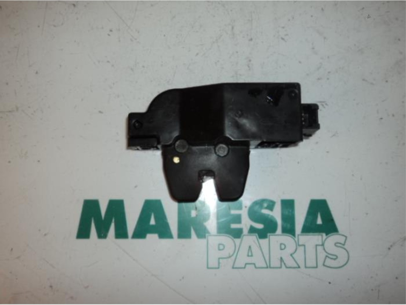 Citroen - Picasso - Tailgate lock mechanism