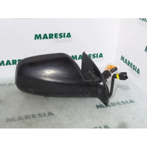 Peugeot - 307 - Wing mirror, right