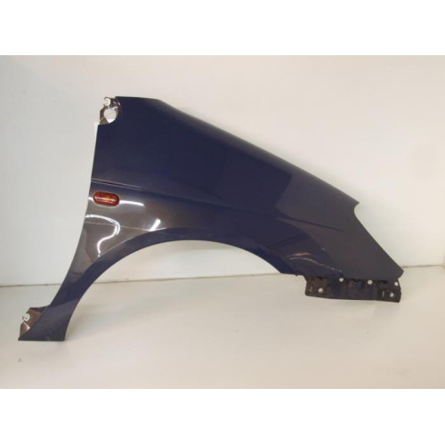 Renault - Megane Scenic - Front wing, right